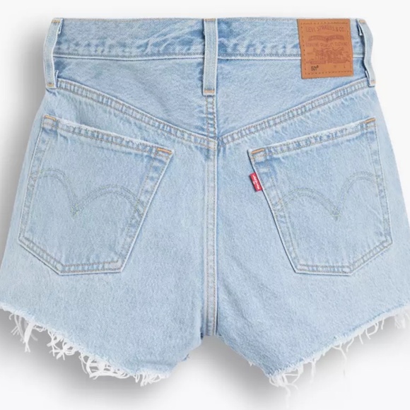 Levi’s 501® ORIGINAL FIT HIGH RISE WOMEN'S SHORTS W26 - Picture 5 of 11